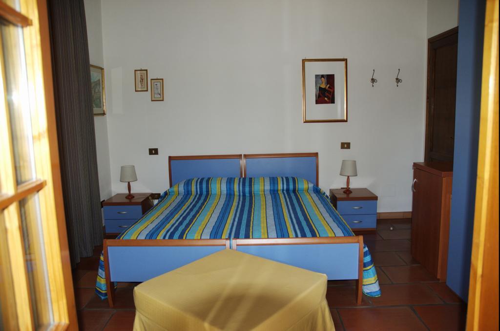 Affittacamere Villa Delia Лукка Номер фото