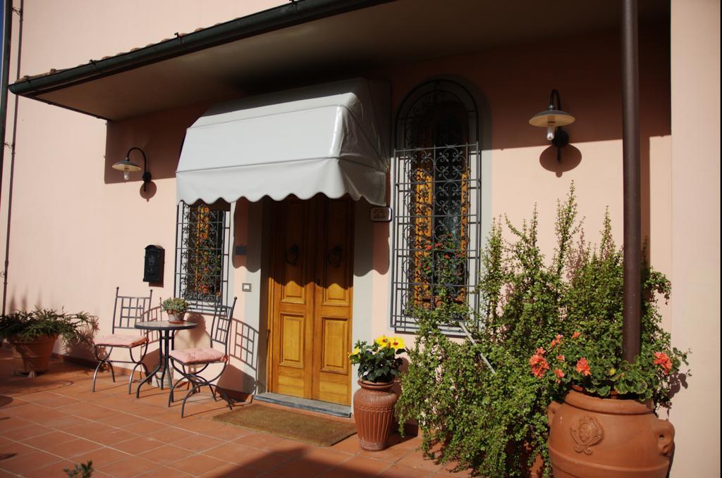 Affittacamere Villa Delia Лукка Екстер'єр фото