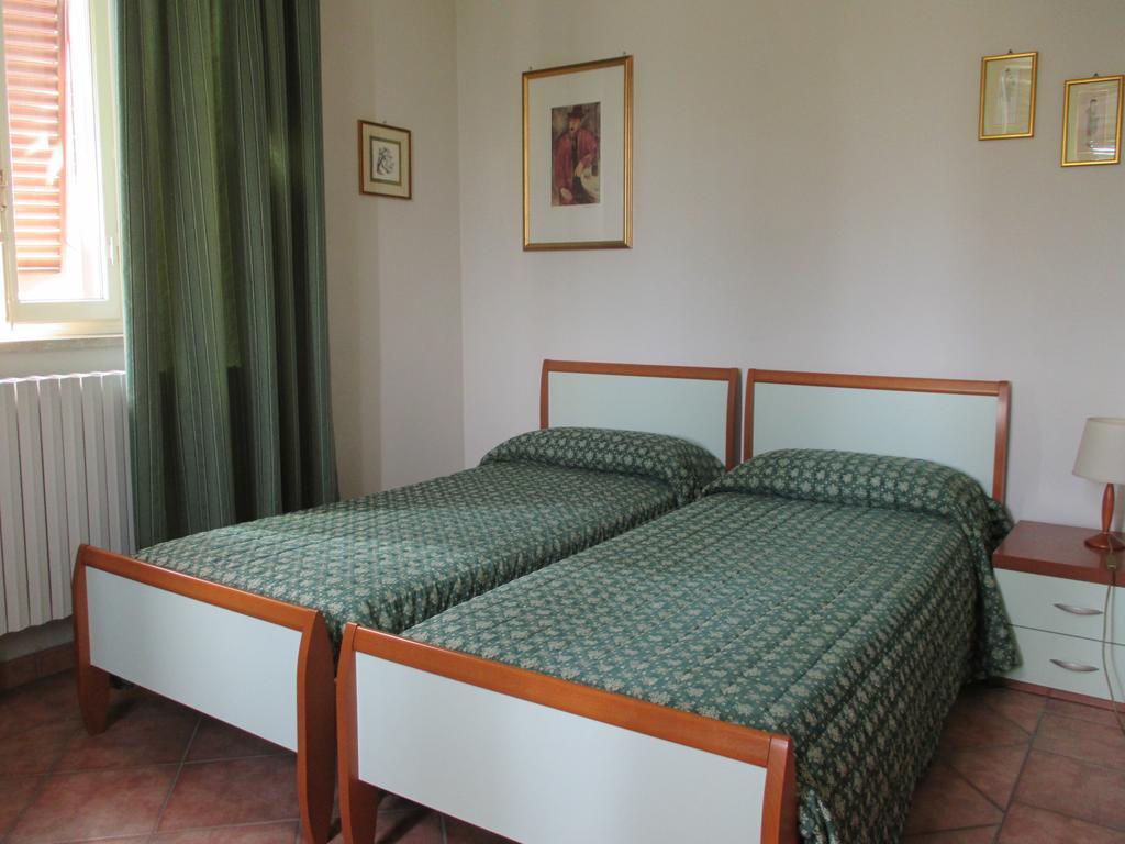 Affittacamere Villa Delia Лукка Екстер'єр фото